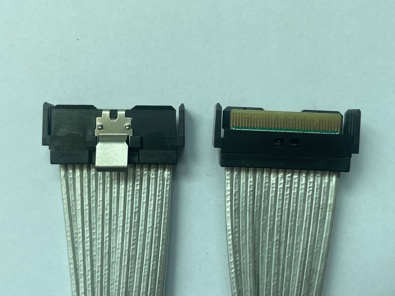 MCIO 8X Stright TO MCIO 8X Stright Cable